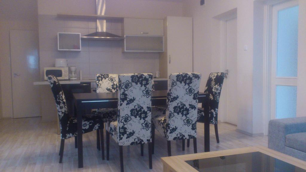 Relax Apartman Zalakaros Rum bild
