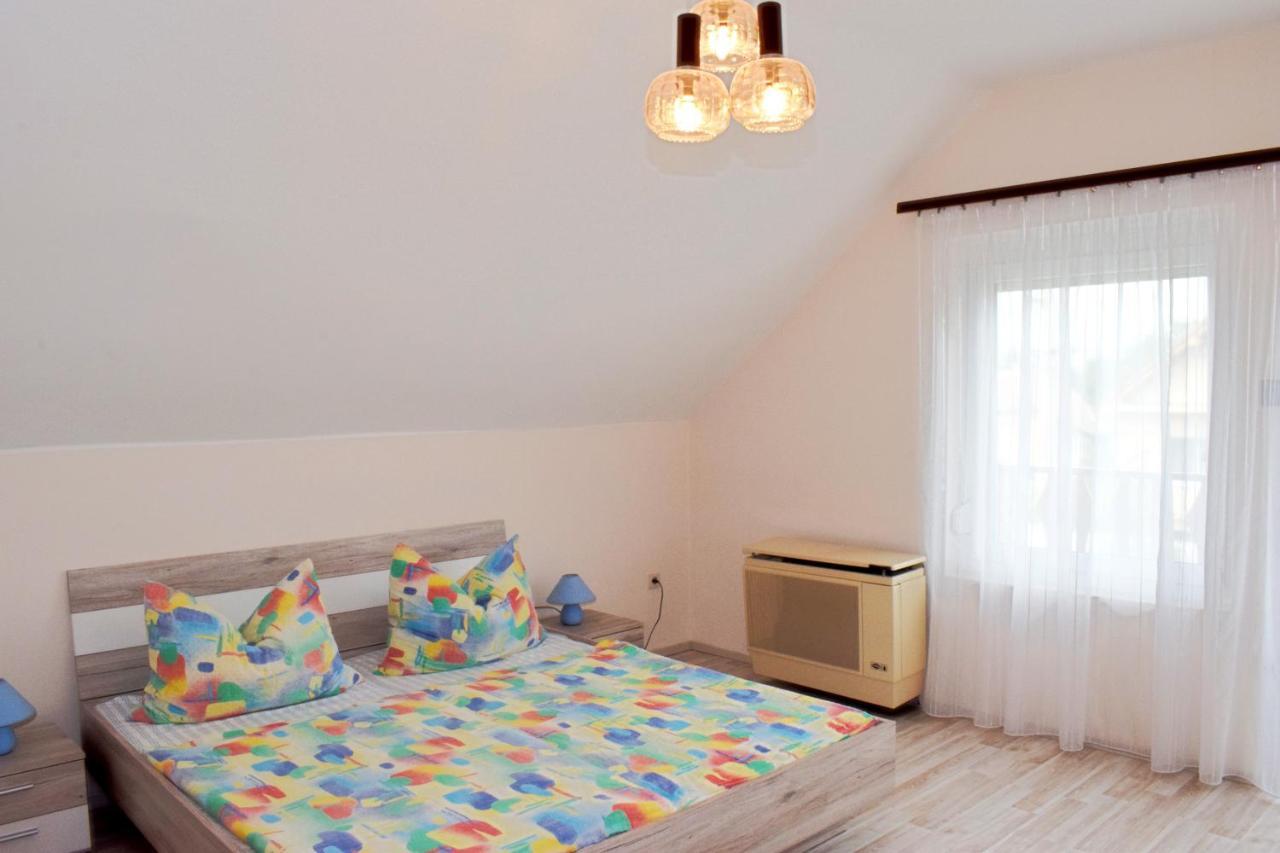 Relax Apartman Zalakaros Exteriör bild